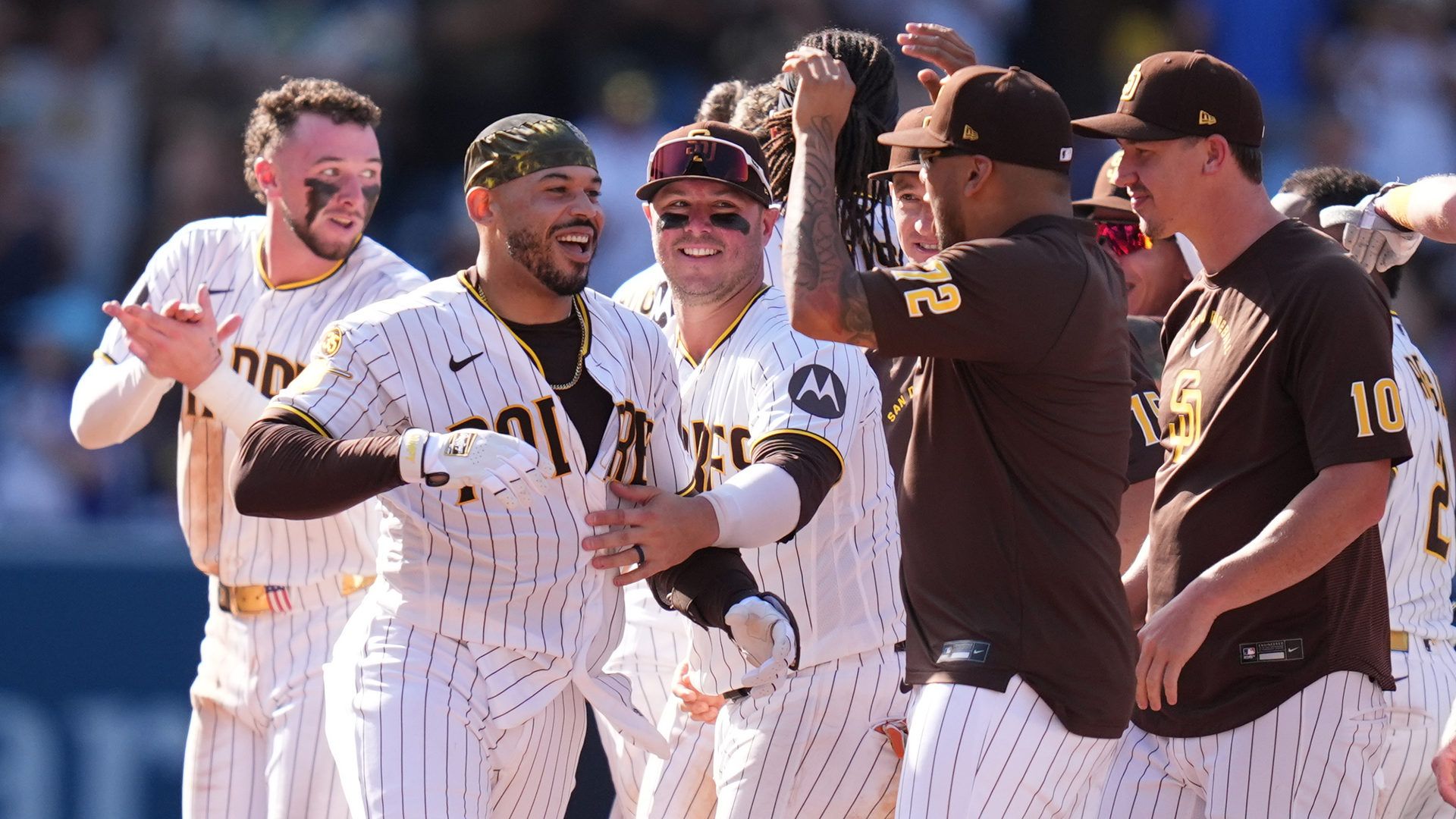 Luis Campusano walkoff celebration